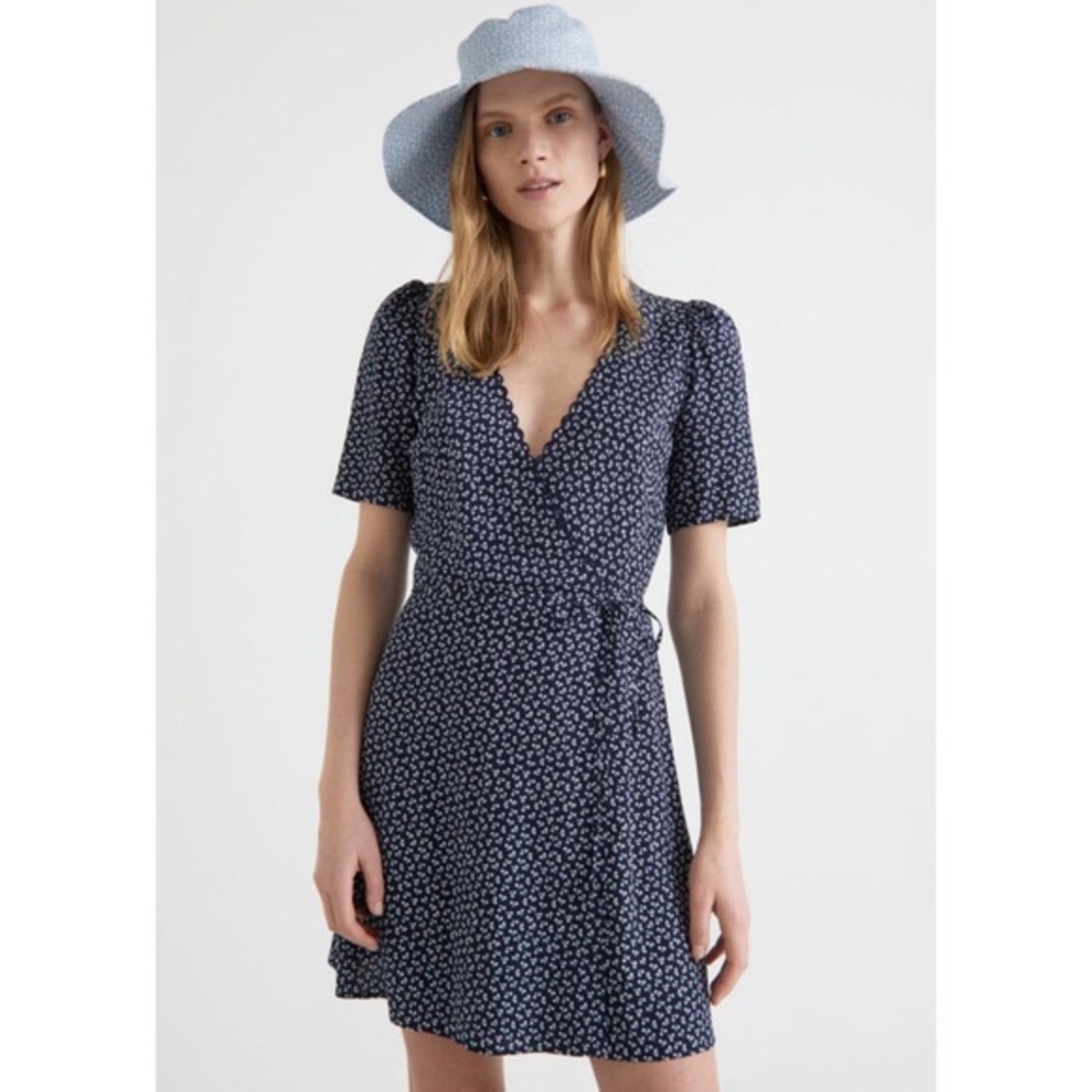 & Other Stories Printed Scallop Wrap Mini Dress 0
